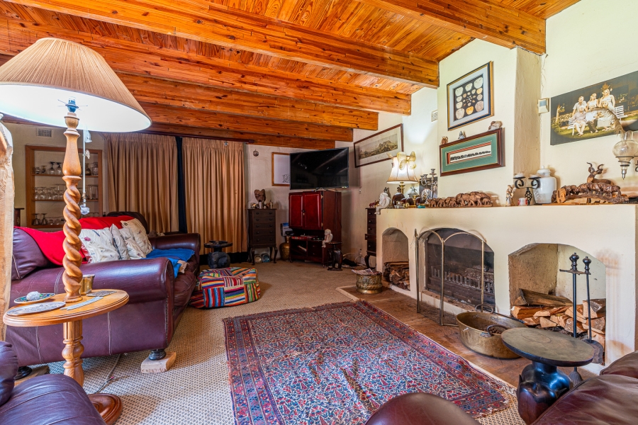 4 Bedroom Property for Sale in Hartbeespoort Rural North West